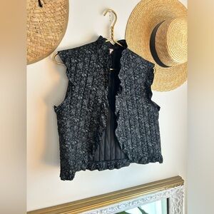 70’s True Vintage ‘Sally Gee’ black floral quilted vest